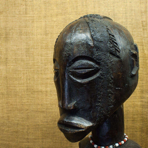 Woman in Waiting - Bakoba Tribe (Democratic Republic of the Congo) - Africa Handmade